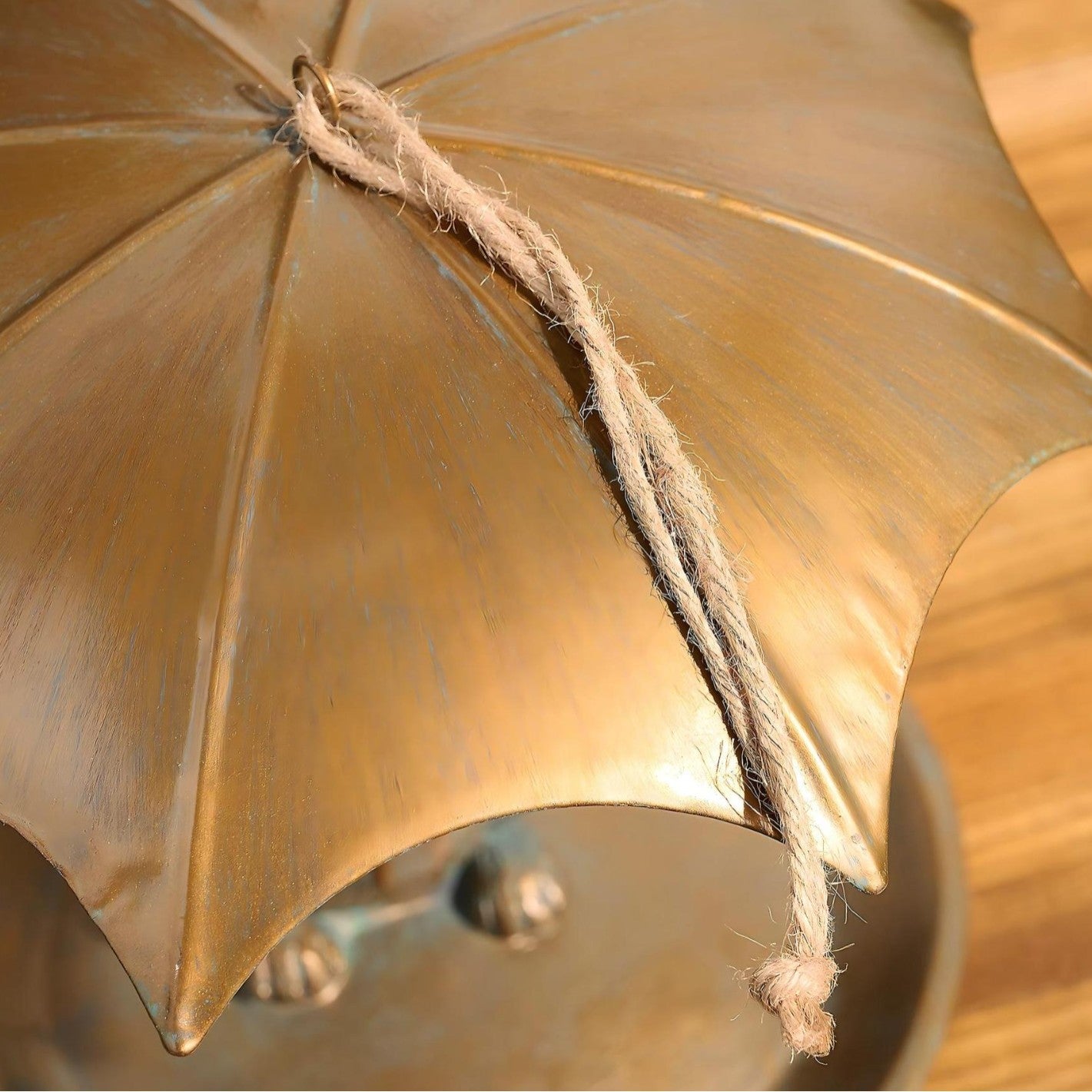 Portable Umbrella Shaped Bird Feeder