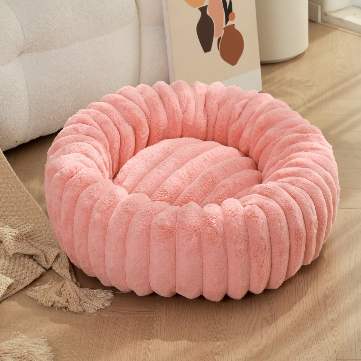 Nest Warm Winter Dog Bed